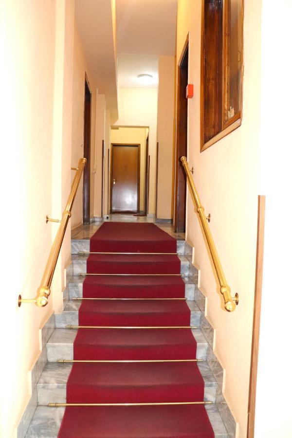 * La Casa Di Arti * 25 Min Dal Duomo Apartment Milan Exterior photo