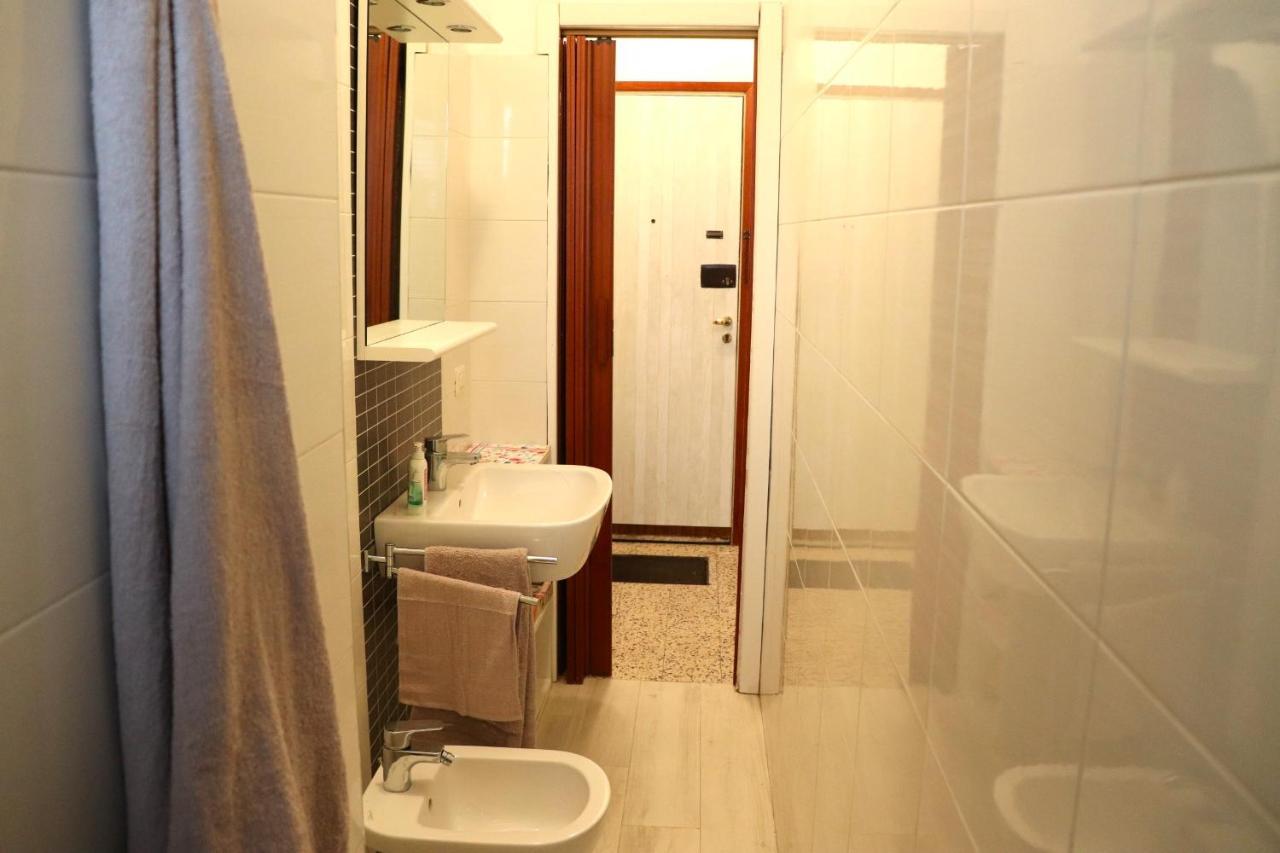 * La Casa Di Arti * 25 Min Dal Duomo Apartment Milan Exterior photo